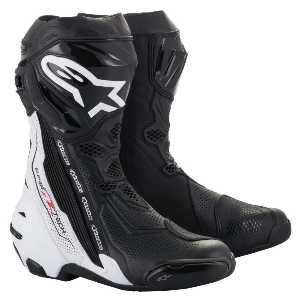 Alpinestars Supertech R // black white vented